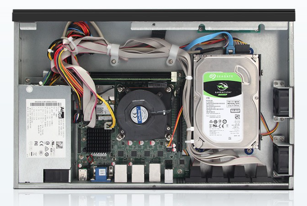 1U短款工控機(jī)機(jī)箱.png 1U短款工控機(jī)機(jī)箱.png